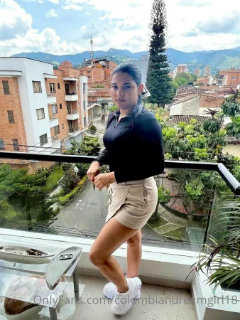 colombiandreamgirl18 Onlyfans leaked SiteRip ( 555.0 MB )
