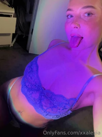 xxalexia Onlyfans leaked Full Rip (User Request) ( 1.8 GB )
