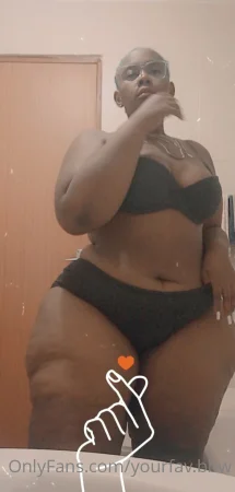 yourfav.bbw Onlyfans leaked video and photo pack (User Request) ( 3.1 GB )